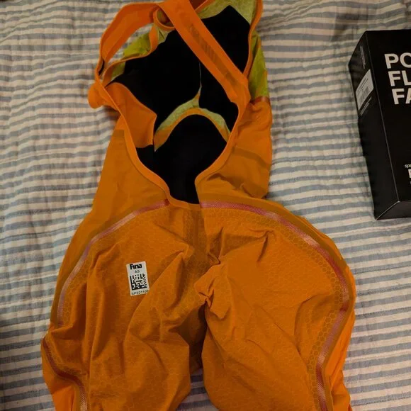 Speedo Pure Intent Size 22 Open Back Sonic Scorch NWT - Picture 2 of 6